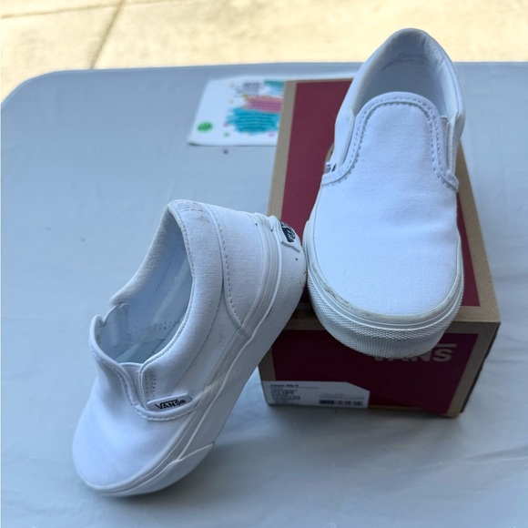 Van Classic Slip-O shoes size 12.5 - Picture 4 of 12